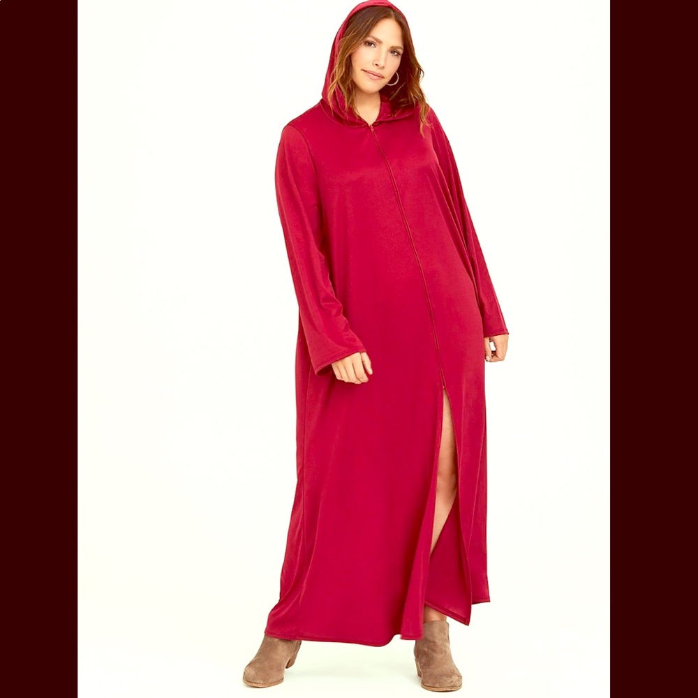 Plus Size Red Hooded Halloween Costume Size 1X/2X